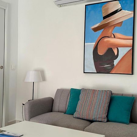 Apartamentos La Hormiga Deluxe Адра Экстерьер фото